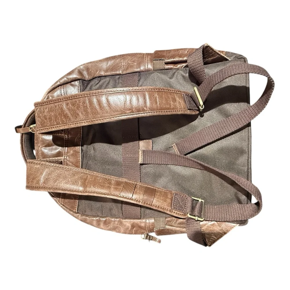 The Unbranded Brand genuine leather
